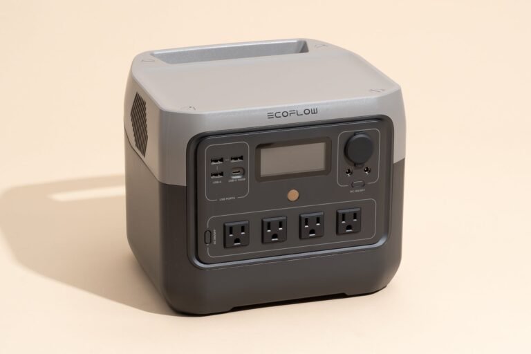 generador portatil suministrando energia hogar