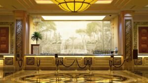 recepcion y areas comunes de hotel elegante