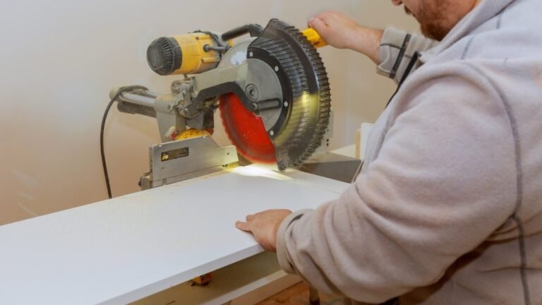 Cuál Es La Mejor Máquina Para Cortar Melamina Con Precisión