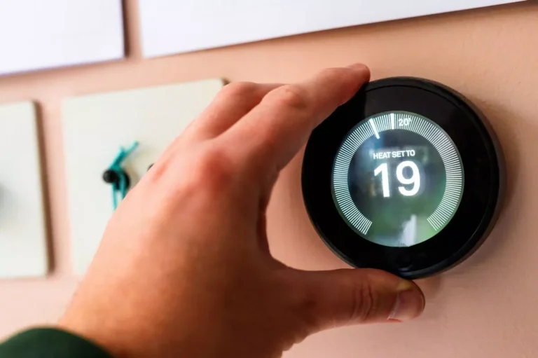 Cuál es la temperatura ideal para poner el aire acondicionado en calor